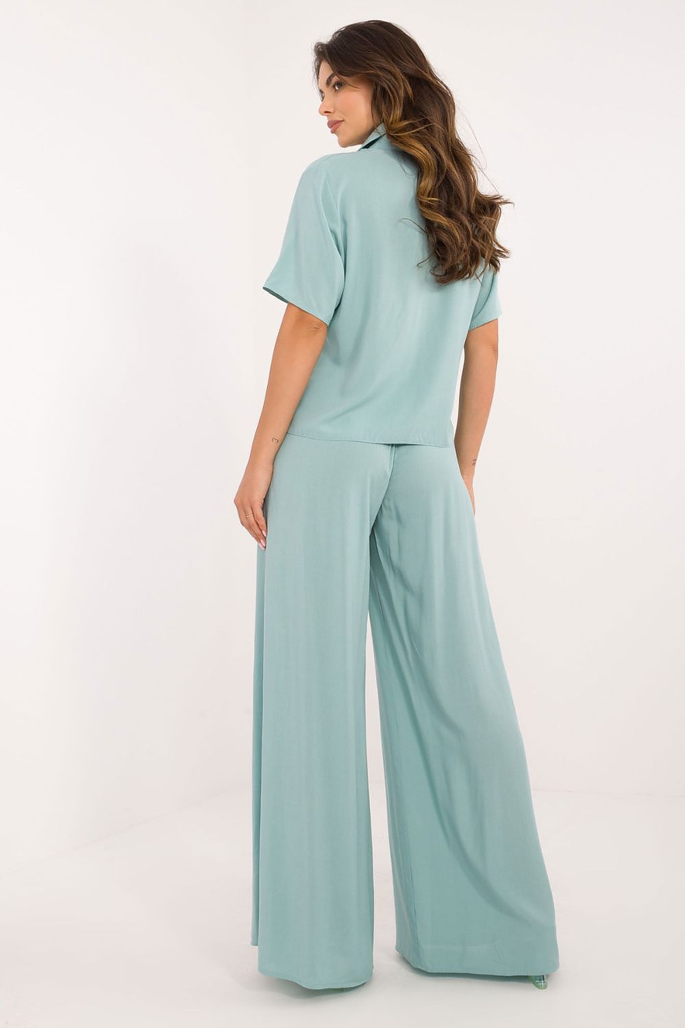 Lakerta Vidde-ben viskosesett til dame til dame fra MS StyleHaven, laget av Viskose, farge Grønn 3, størrelse S/M, med short ermer, perfekt til casual; dress