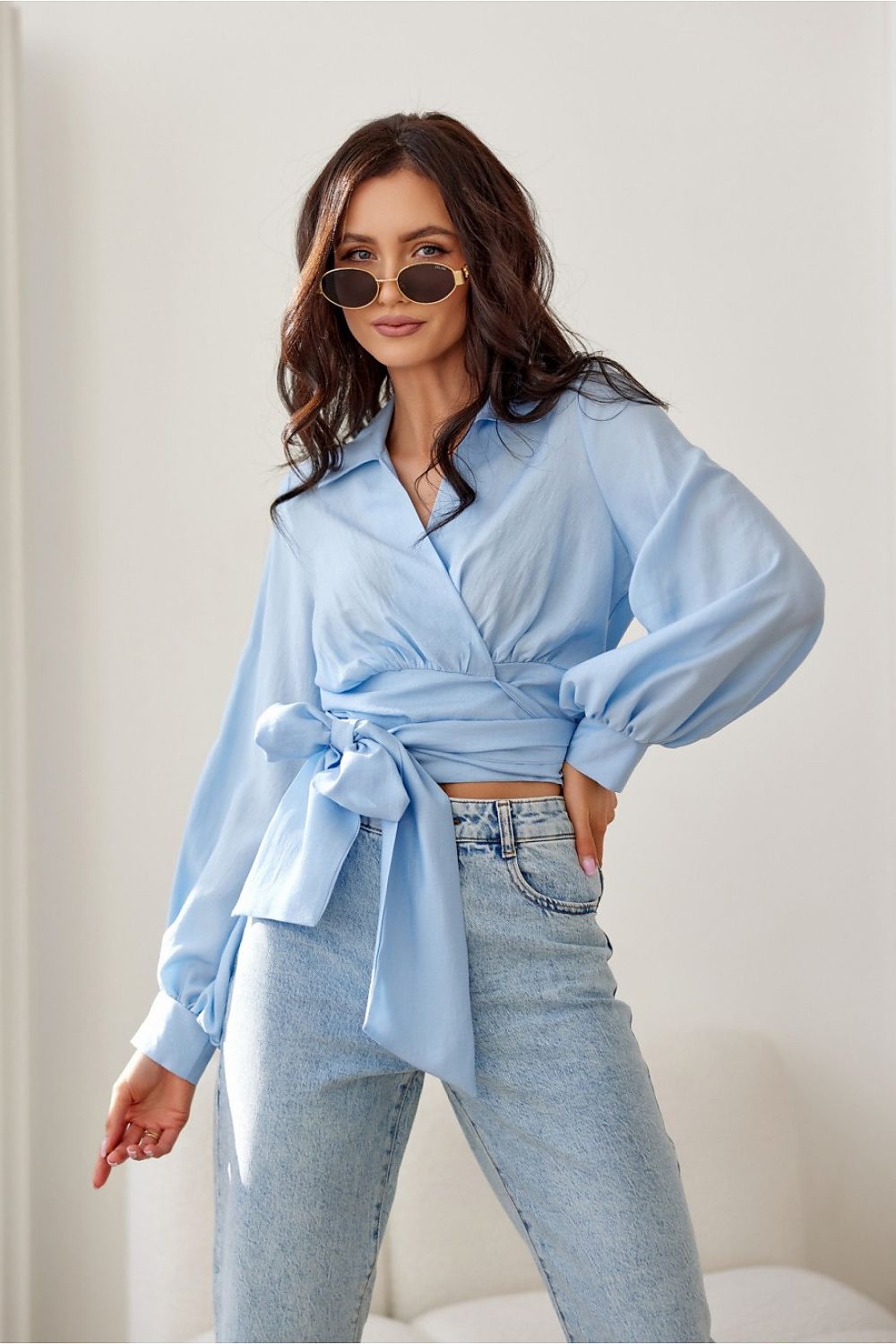 Calia – cropped bluse med feminin edge fra Roco Fashion fra MS StyleHaven, størrelse 38, med long, bukselengde long, kjolelengde maxi, kjolestil flared; gown