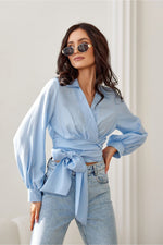 Calia – cropped bluse med feminin edge fra Roco Fashion fra MS StyleHaven, størrelse 40, med long, bukselengde long, kjolelengde maxi, kjolestil flared; gown