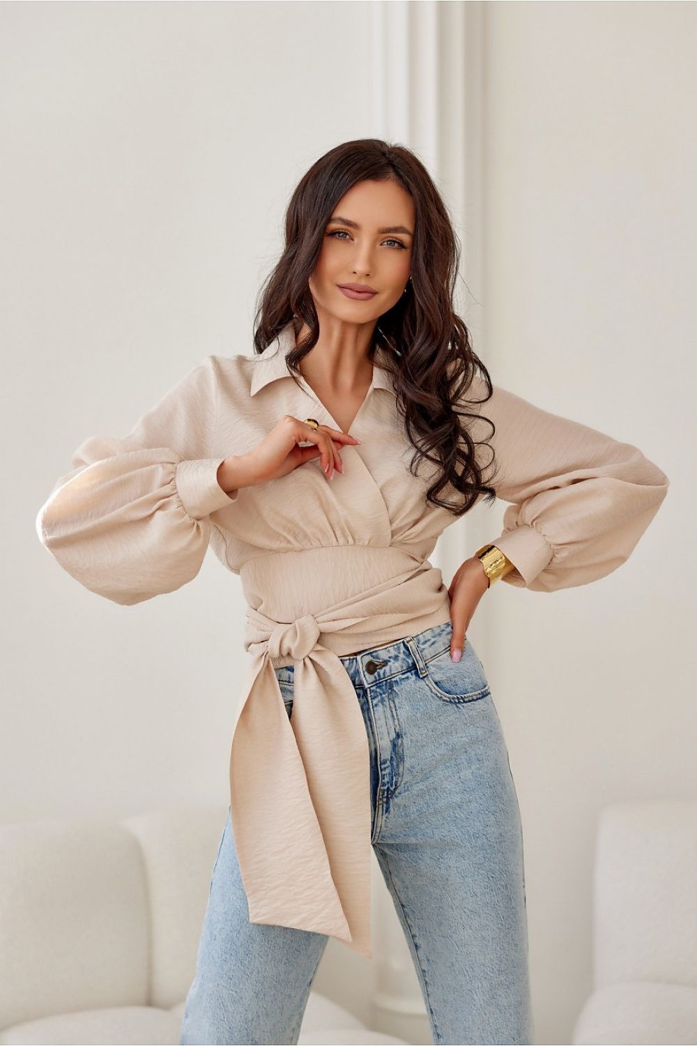Calia – cropped bluse med feminin edge fra Roco Fashion fra MS StyleHaven, størrelse 40, med long, bukselengde long, kjolelengde maxi, kjolestil flared; gown