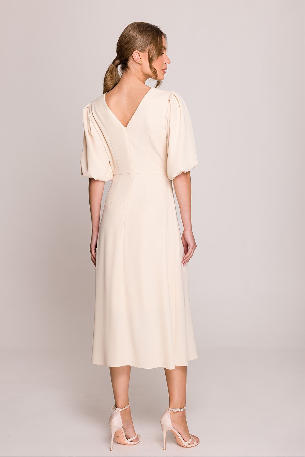Dagkjole Stylove til dame fra MS StyleHaven, laget av polyester; Elastan-1, farge beige, størrelse L, med 3-4; short ermer, perfekt til casual; dress