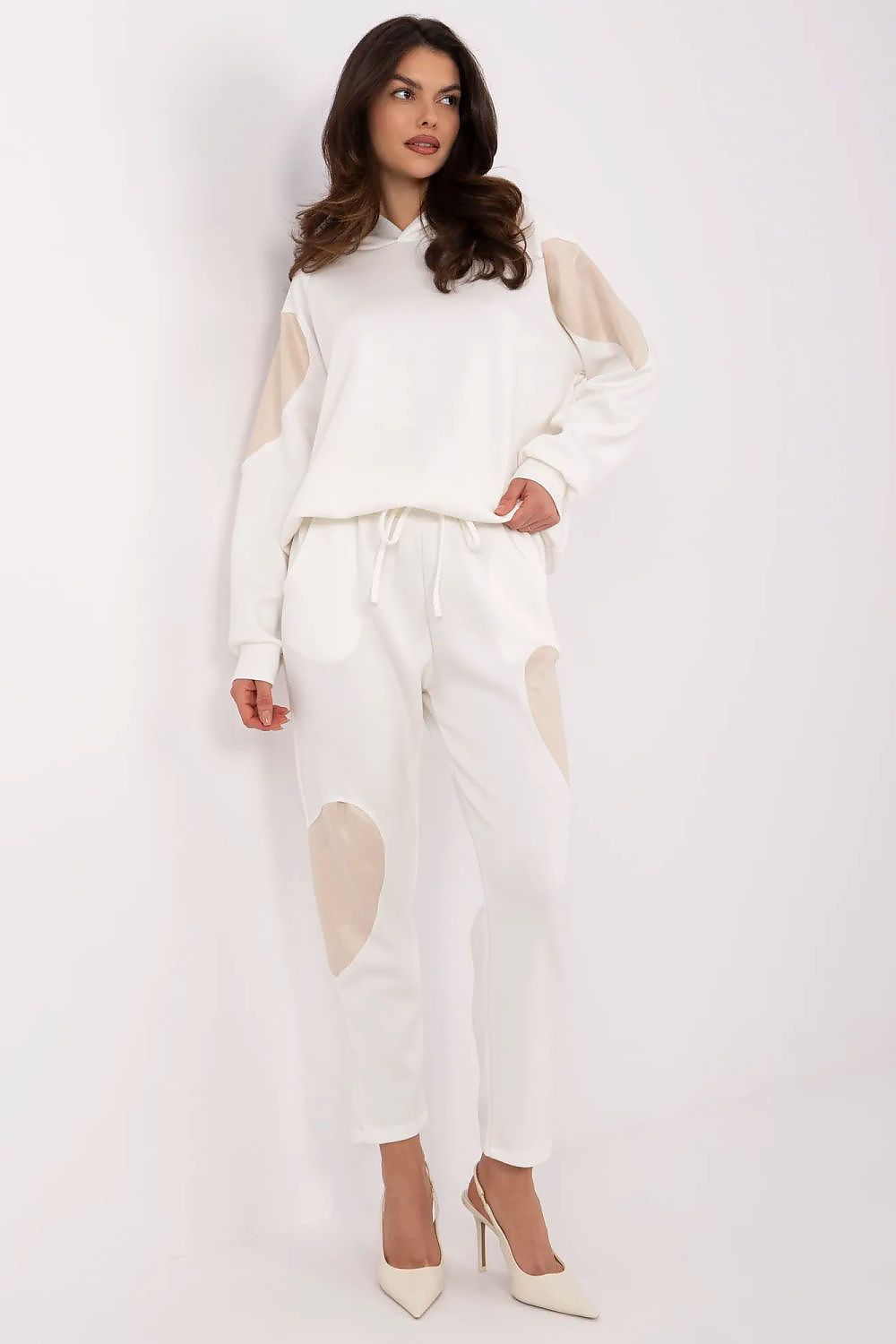 Oppdag vårt utvalg av stilfulle  Sett Italia Moda til dame i ulike størrelser og kvalitetsmaterialer – perfekte til jobb, fritid og alle dager. Rask levering og gode priser hos MS Stylehaven. se mer!