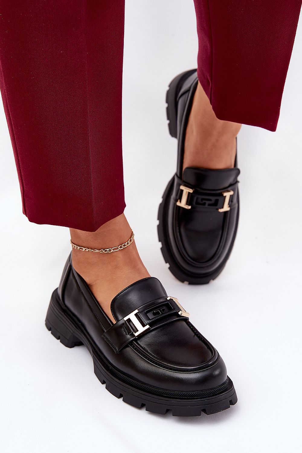 Hælstøvler Step in style til dame fra MS StyleHaven, laget av Bomull, med detaljer i faux-leather, farge Svart, størrelse 36, med short ermer, hælhøyde low; flat, skostørrelse 36; 37; 38; 39; 40; 41, perfekt til casual; dress