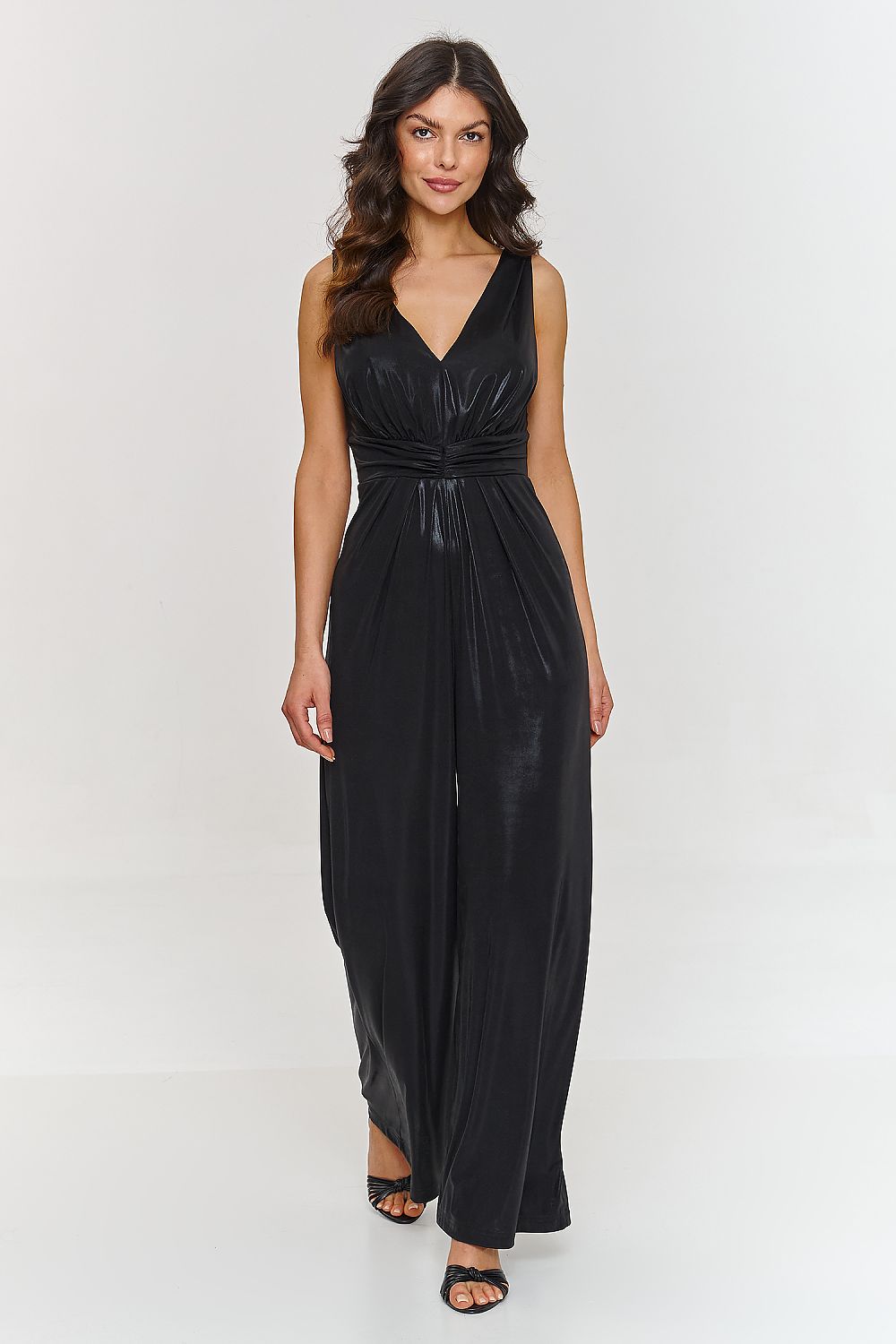 Oppdag vårt utvalg av stilfulle Beige Suit Makadamia til dame i ulike størrelser og kvalitetsmaterialer – perfekte til jobb; fritid og alle dager. Rask levering og gode priser hos MS Stylehaven. se mer!