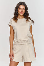 Sett Makadamia til dame fra MS StyleHaven, laget av Bomull, farge beige, størrelse 42, med sleeveless ermer, perfekt til casual; dress