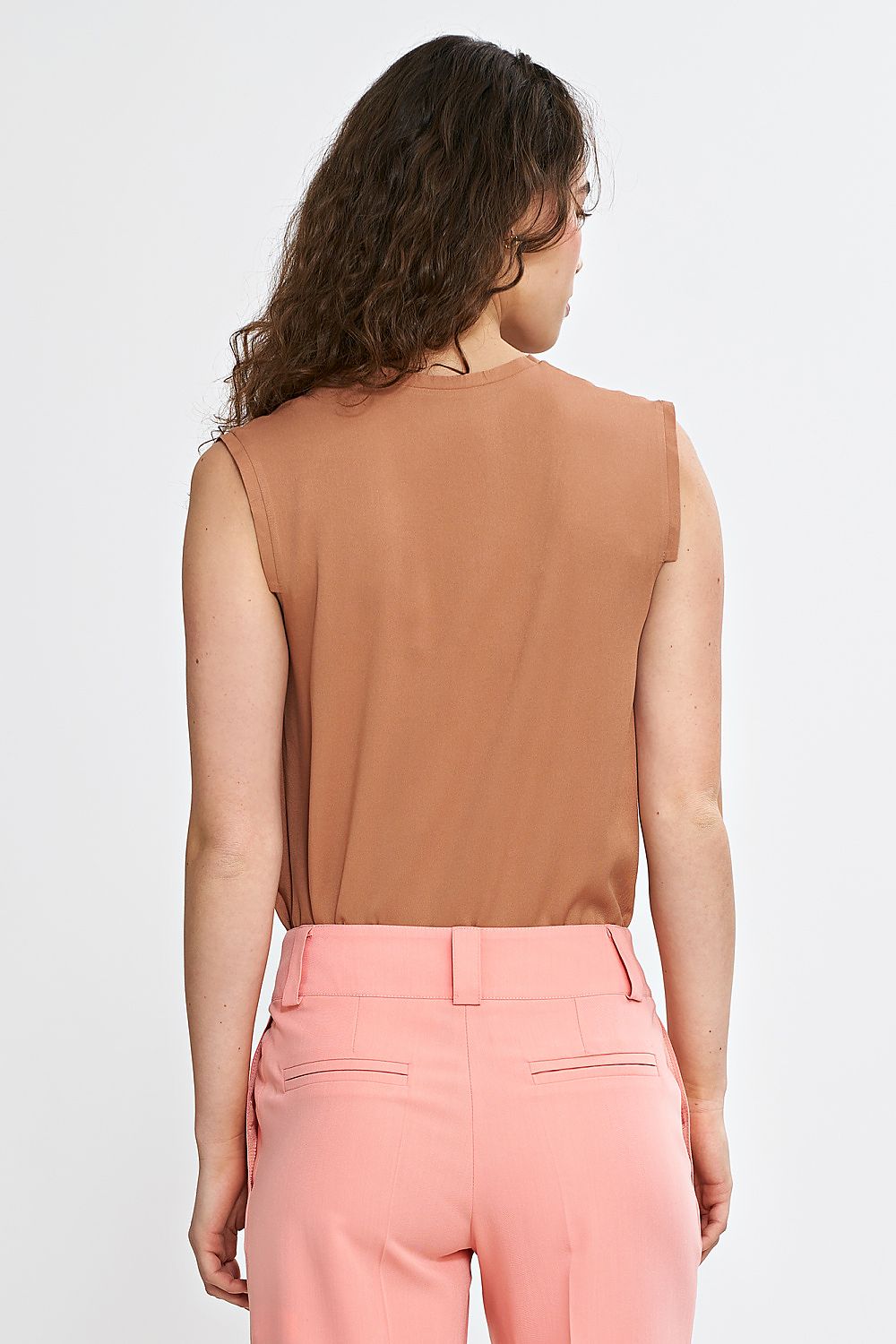 Bluse Nife til dame fra MS StyleHaven, laget av Viskose, farge Brun, størrelse 40, med sleeveless; 3-4 ermer, perfekt til casual; dress