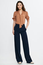 Bluse Nife til dame fra MS StyleHaven, laget av Viskose, farge Brun, størrelse 38, med 3-4; long ermer, perfekt til casual; dress