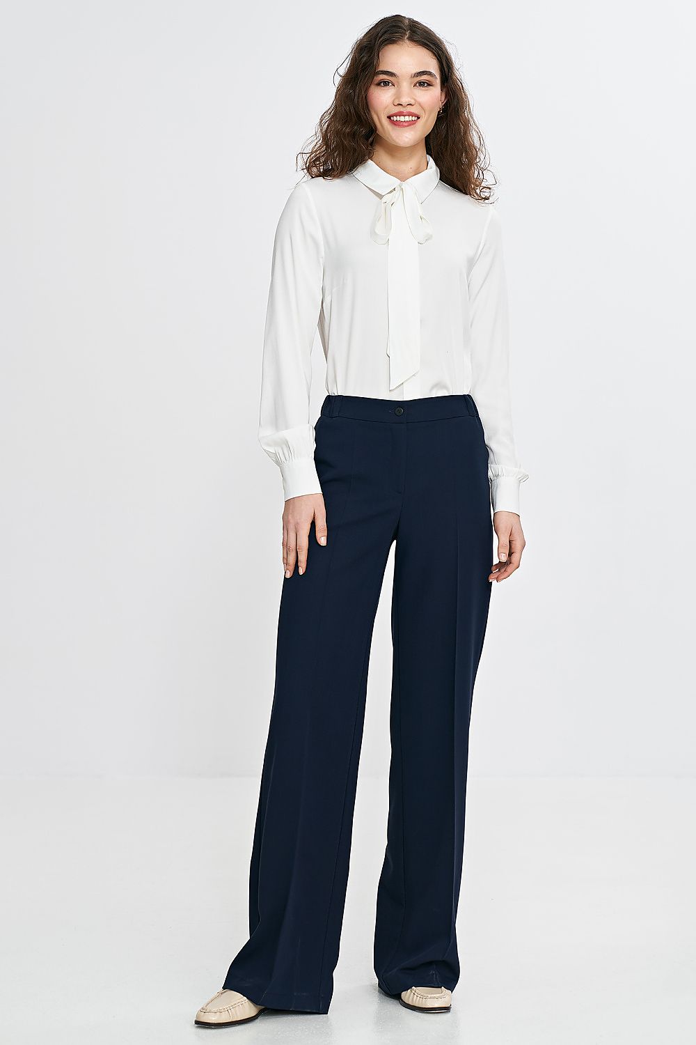 Bukser Nife til dame fra MS StyleHaven, laget av polyester; Viskose, farge Marineblå, størrelse 38, med sleeveless ermer, perfekt til casual; dress
