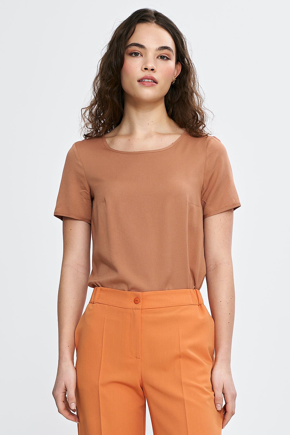 Rett passform Bluse Nife til dame fra MS StyleHaven, laget av Viskose, farge Brun, størrelse 36, med short ermer, perfekt til casual; dress