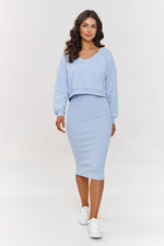 Oppdag vårt utvalg av stilfulle  Sett Makadamia til dame i ulike størrelser og kvalitetsmaterialer – perfekte til jobb, fritid og alle dager. Rask levering og gode priser hos MS Stylehaven. se mer!