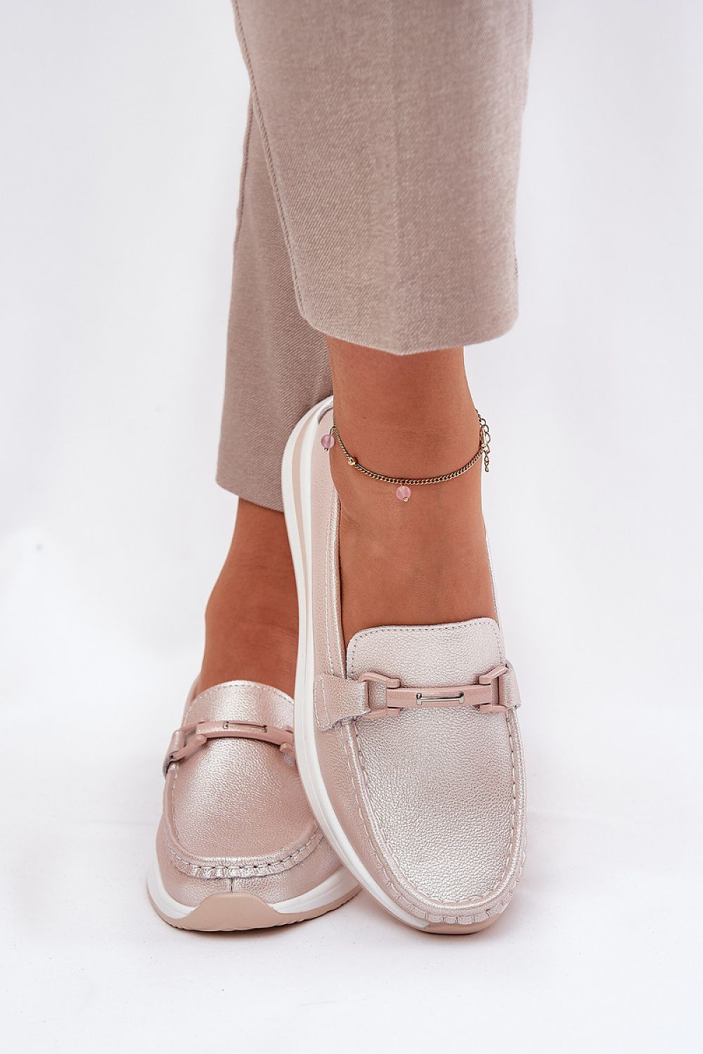 Mocassin Step in Style til dame fra MS StyleHaven, laget av Bomull, med detaljer i leather, farge Rosa, størrelse 36, med short ermer, hælhøyde low; flat, skostørrelse 36; 37; 38; 39; 40; 41, perfekt til casual