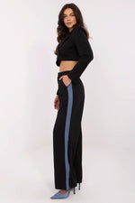  Women trousers model 211178 NM 