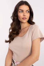 T-skjorte Relevance til dame fra MS StyleHaven, laget av Bomull; Elastan-1, farge Grønn 2, størrelse L/XL, med short ermer, perfekt til dress