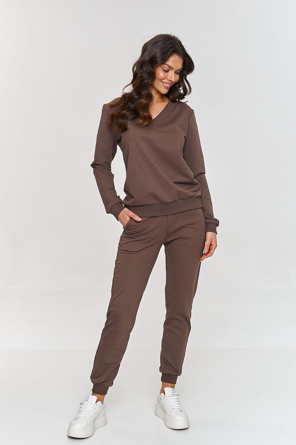 Sett Makadamia til dame fra MS StyleHaven, laget av Bomull; polyester, farge beige, størrelse 40, med long ermer, perfekt til dress