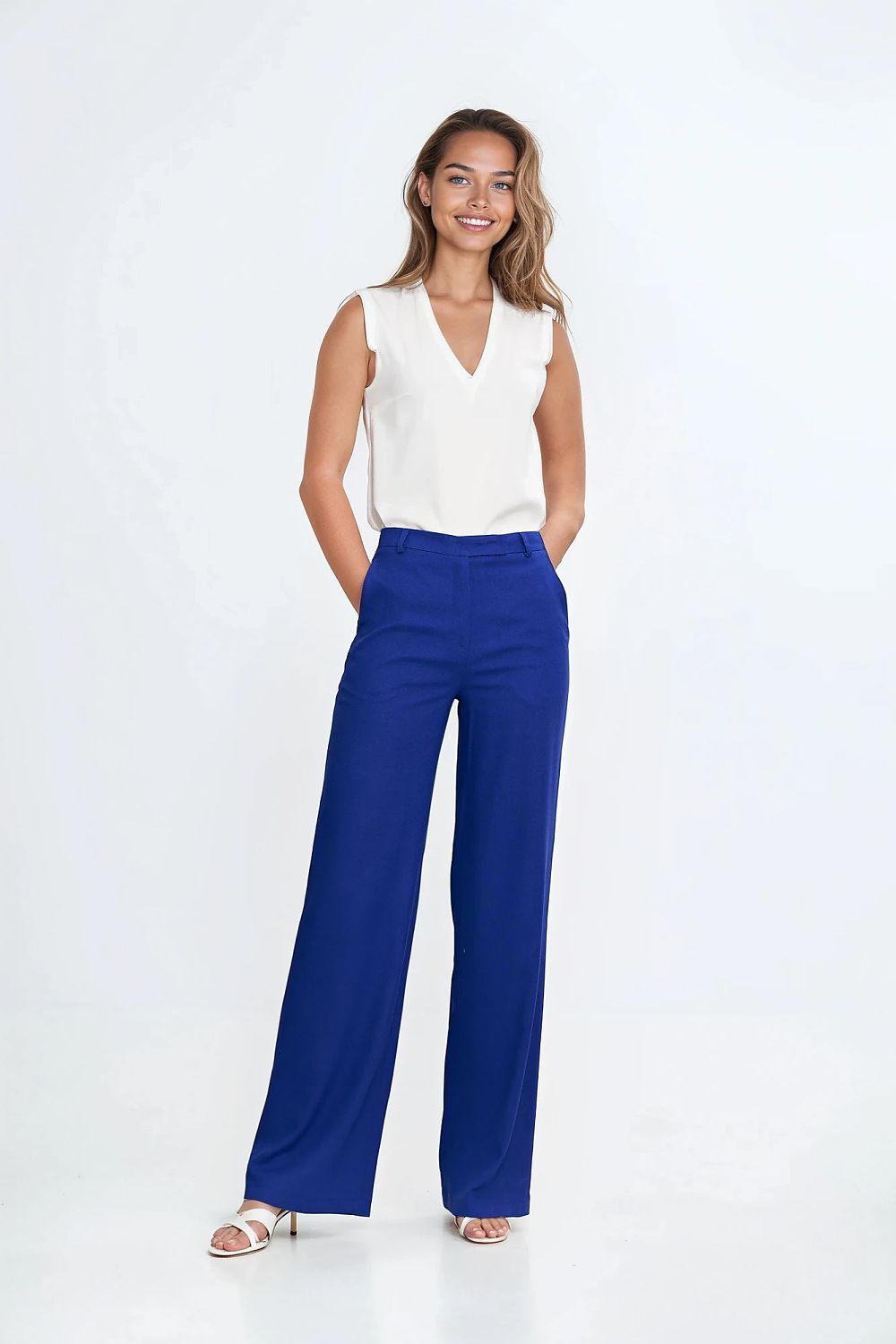 Damebukser Nife til dame fra MS StyleHaven, laget av rayon, farge Blå, størrelse 36, med 45720 ermer, perfekt til casual; dress