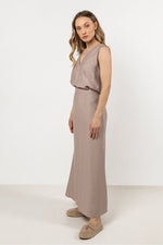 Langt skjørt awama til dame fra MS StyleHaven, laget av Bomull, farge Brun, størrelse s, med short ermer, perfekt til casual; dress