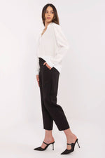 Elegante sigarettbukser for kvinner til dame fra MS StyleHaven, laget av polyester, farge Svart, størrelse M, med short ermer, perfekt til casual; dress