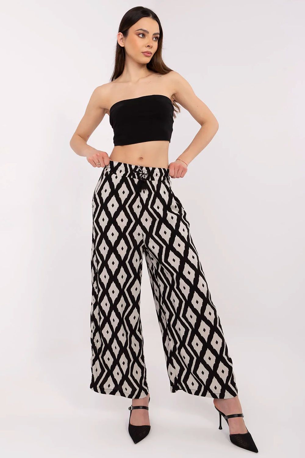 Lette og komfortable damebukser med trykt viskose til dame fra MS StyleHaven, laget av Viskose, farge Grønn, størrelse L, med short ermer, perfekt til casual; dress