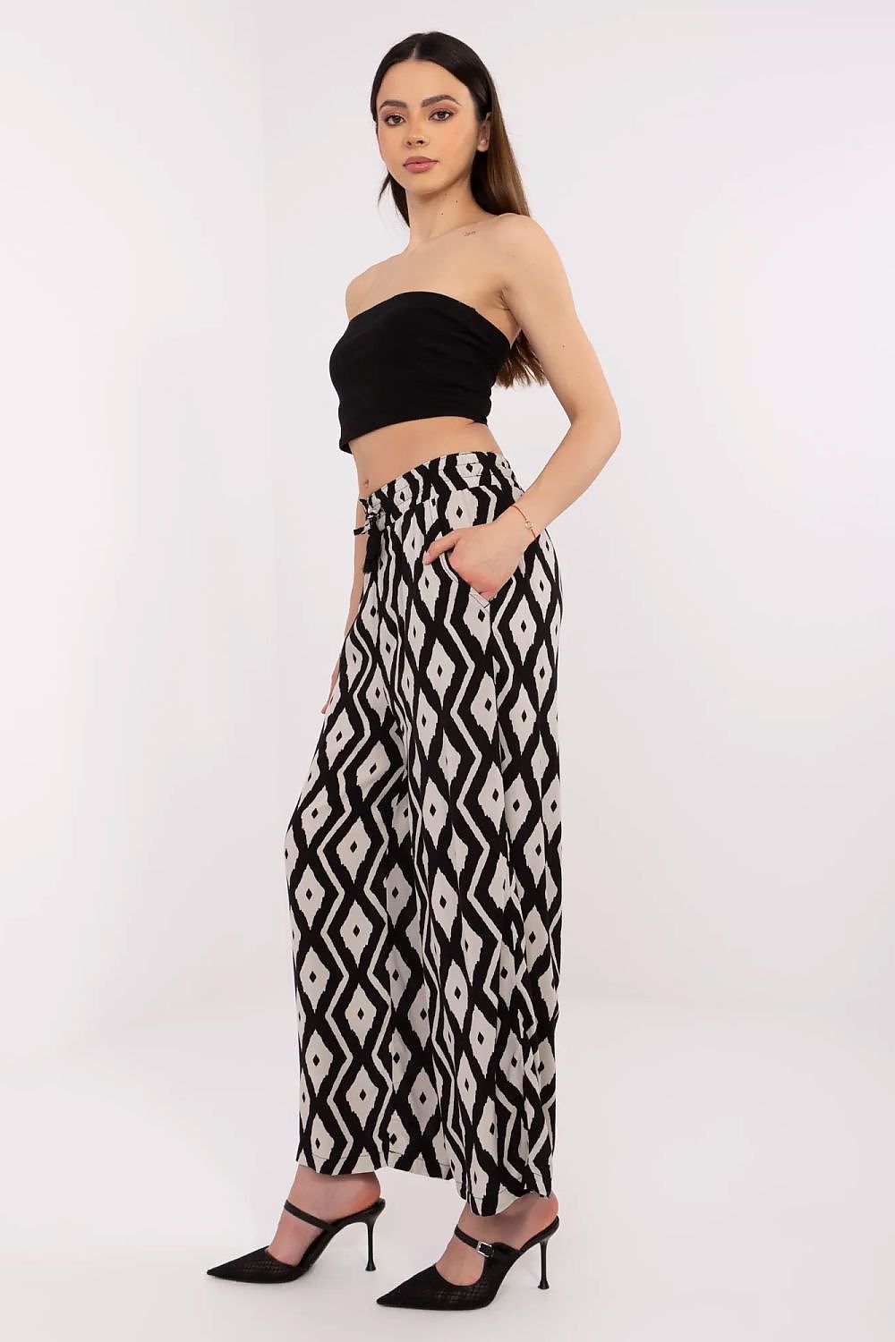 Lette og komfortable damebukser med trykt viskose til dame fra MS StyleHaven, laget av Viskose, farge Grønn, størrelse XL, med short ermer, perfekt til casual; dress