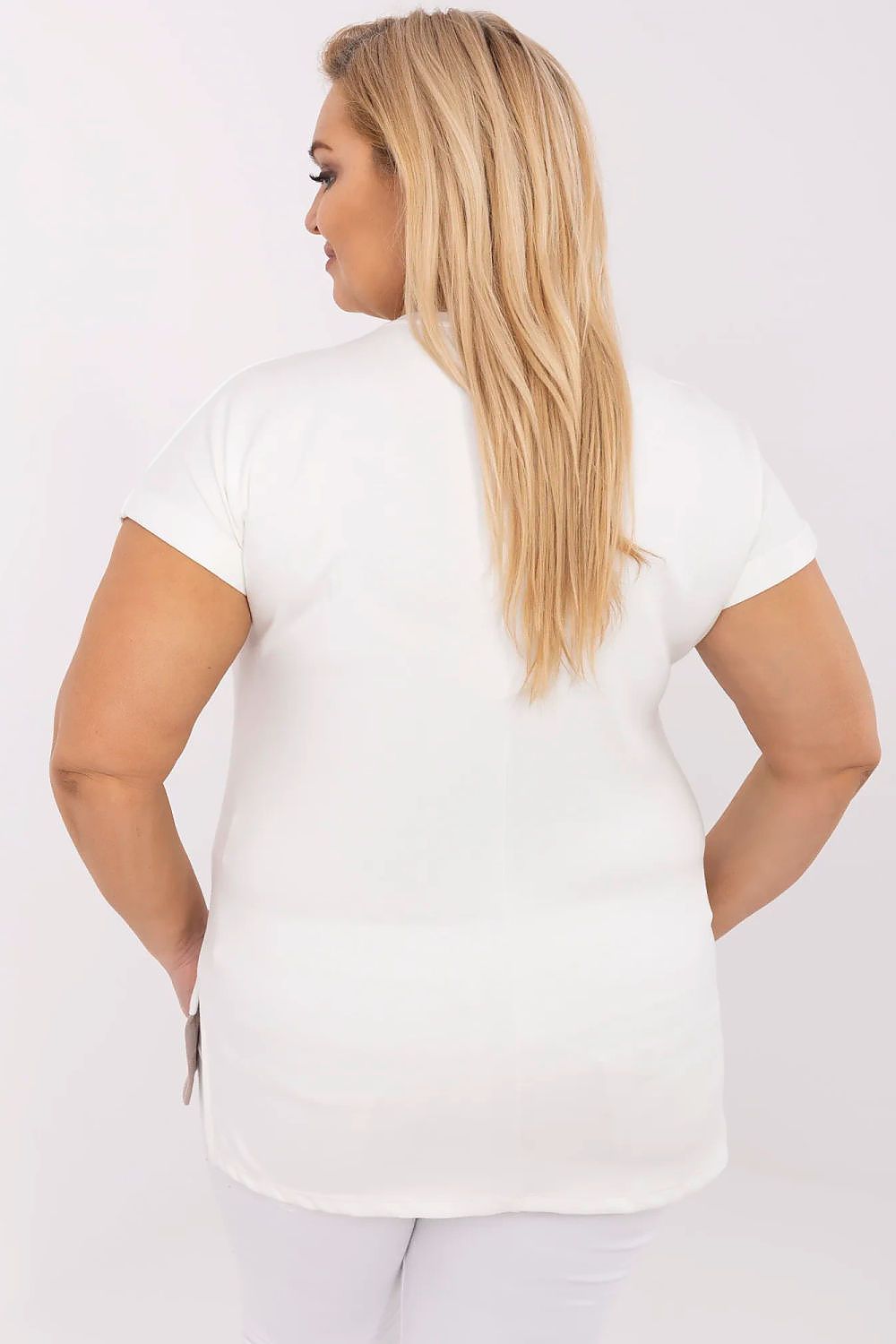 Oppdag vårt utvalg av stilfulle Blå Plus size bluse - Relevance til dame i ulike størrelser og kvalitetsmaterialer – perfekte til jobb, fritid og alle dager. Rask levering og gode priser hos MS Stylehaven. se mer!