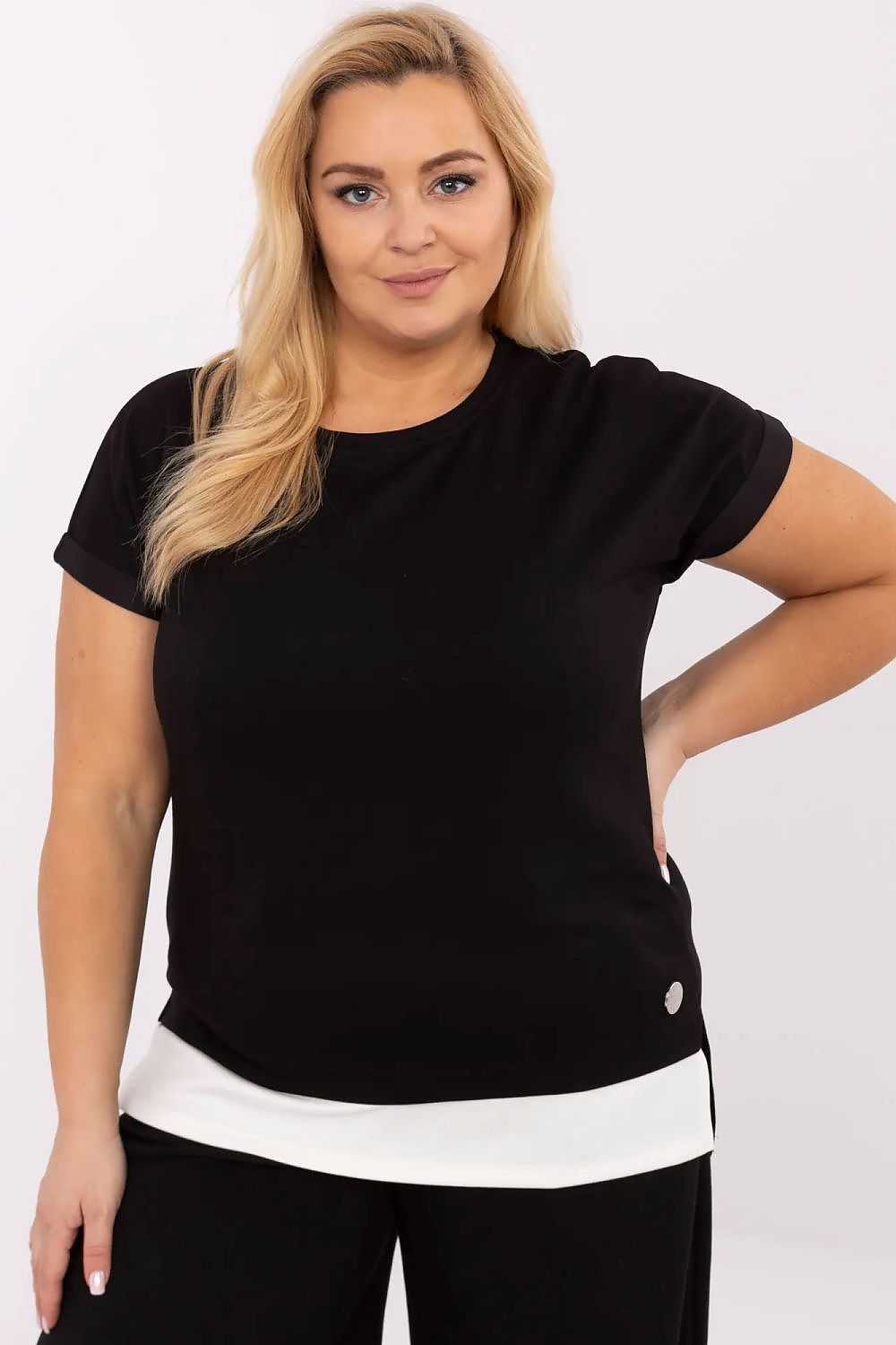 Oppdag vårt utvalg av stilfulle  Plus size bluse - Relevance til dame i ulike størrelser og kvalitetsmaterialer – perfekte til jobb, fritid og alle dager. Rask levering og gode priser hos MS Stylehaven. se mer!
