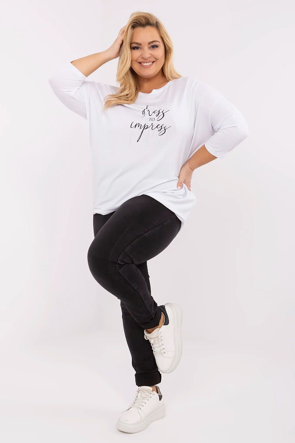 Oppdag vårt utvalg av stilfulle  Plus size bluse - Relevance til dame i ulike størrelser og kvalitetsmaterialer – perfekte til jobb, fritid og alle dager. Rask levering og gode priser hos MS Stylehaven. se mer!