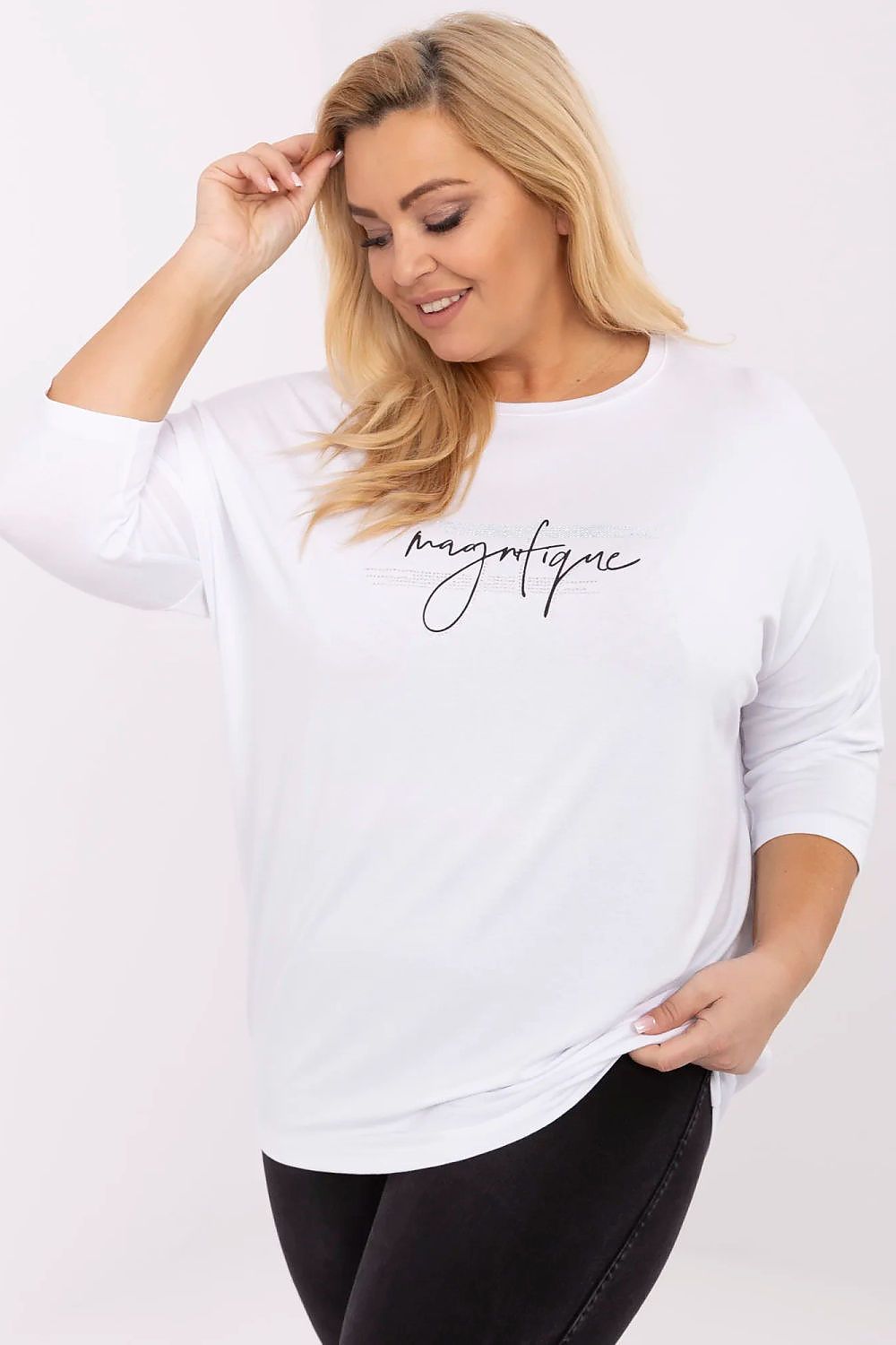 Oppdag vårt utvalg av stilfulle  Plus size bluse - Relevance til dame i ulike størrelser og kvalitetsmaterialer – perfekte til jobb, fritid og alle dager. Rask levering og gode priser hos MS Stylehaven. se mer!