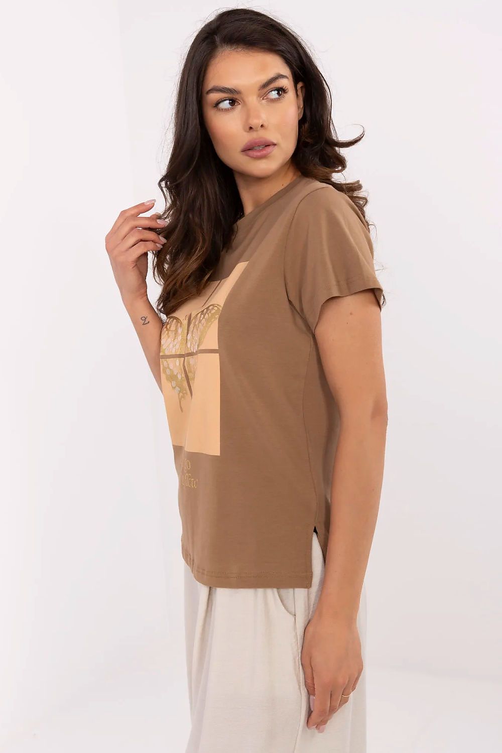 T-skjorte - FP til dame fra MS StyleHaven, størrelse L, med short, bukselengde long, kjolelengde mini, kjolestil wrap