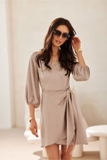 Dagkjole Roco Fashion til dame fra MS StyleHaven; stÃ¸rrelse 38; med short; kjolelengde mini; kjolestil wrap