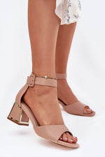 Hælsandaler Step in style til dame fra MS StyleHaven, laget av Bomull, farge Hvit, størrelse 36, med short ermer, perfekt til dress