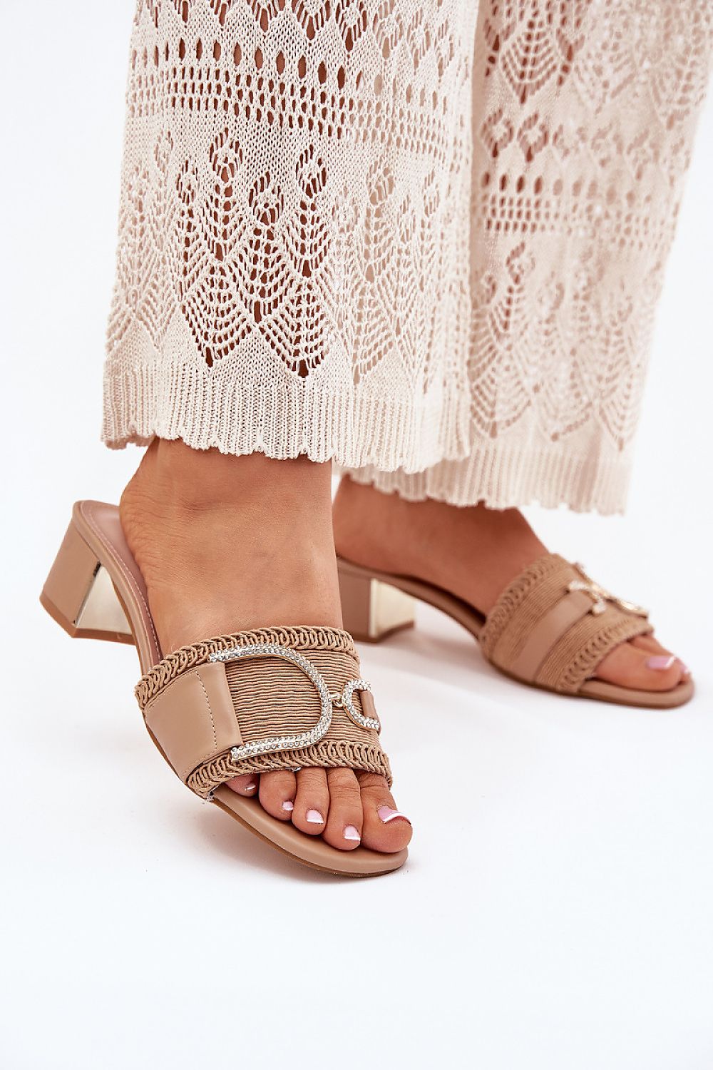 Flip-flops Step in Style til dame fra MS StyleHaven, laget av Bomull, med detaljer i faux-leather; plastic, farge beige, størrelse 36, med short ermer, hælhøyde low; flat, skostørrelse 36; 37; 38; 39; 40; 41, perfekt til casual