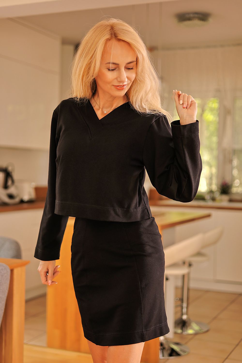 Sett Mirale til dame fra MS StyleHaven, laget av Bomull; Elastan-1, farge beige, størrelse XL, med long ermer, perfekt til dress