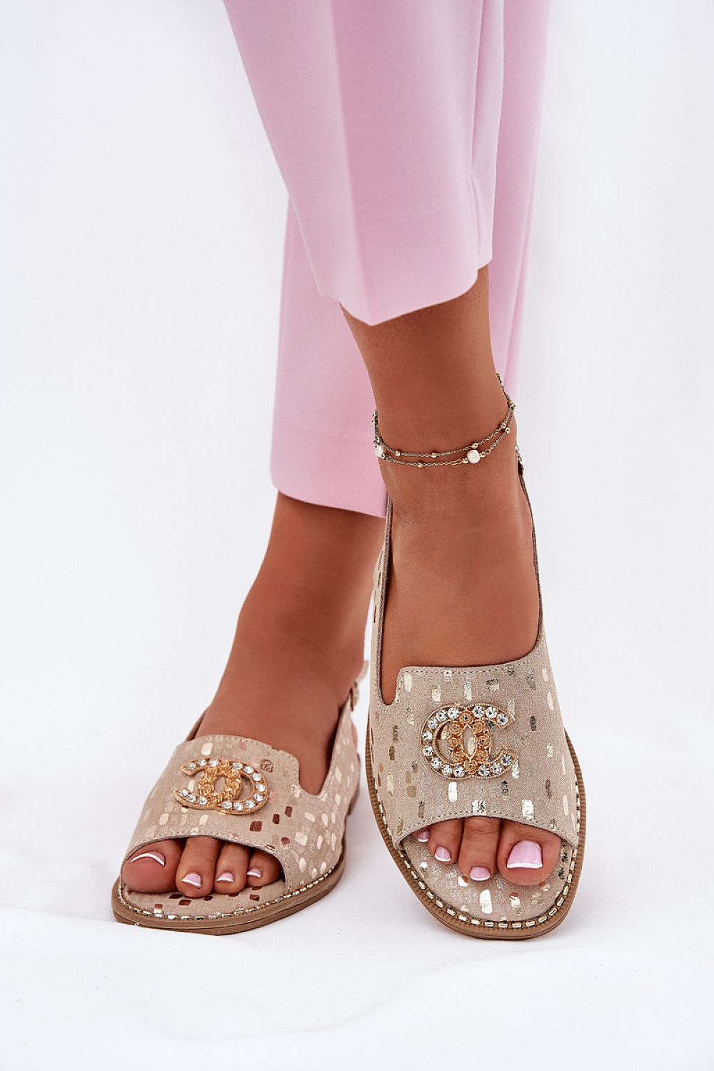 Sandaler Step in style til dame fra MS StyleHaven, laget av Bomull, med detaljer i suede, farge Gul, størrelse 36, med short ermer, hælhøyde flat, skostørrelse 36; 37; 38; 39; 40; 41, perfekt til dress