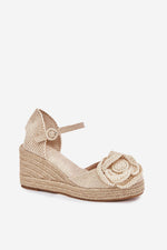 Buskin Step in Style til dame fra MS StyleHaven, laget av Bomull, farge beige, størrelse 37, med short ermer, perfekt til dress; casual
