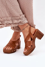 Hælsandaler Step in style til dame fra MS StyleHaven, laget av Bomull, farge Brun, størrelse 38, med short ermer, perfekt til dress
