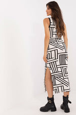 Dagkjole Lakerta til dame fra MS StyleHaven; laget av Viskose; farge beige; stÃ¸rrelse L; med sleeveless ermer; perfekt til dress