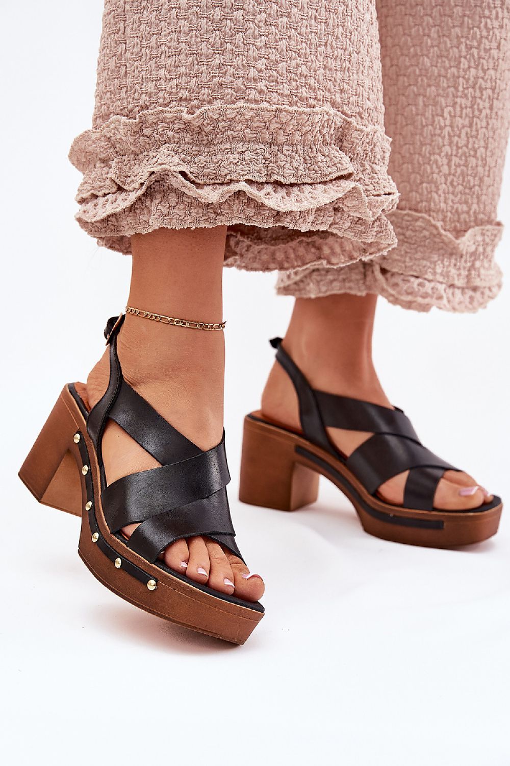 Hælsandaler Step in style til dame fra MS StyleHaven, laget av Bomull, farge Brun, størrelse 39, med short ermer, perfekt til dress