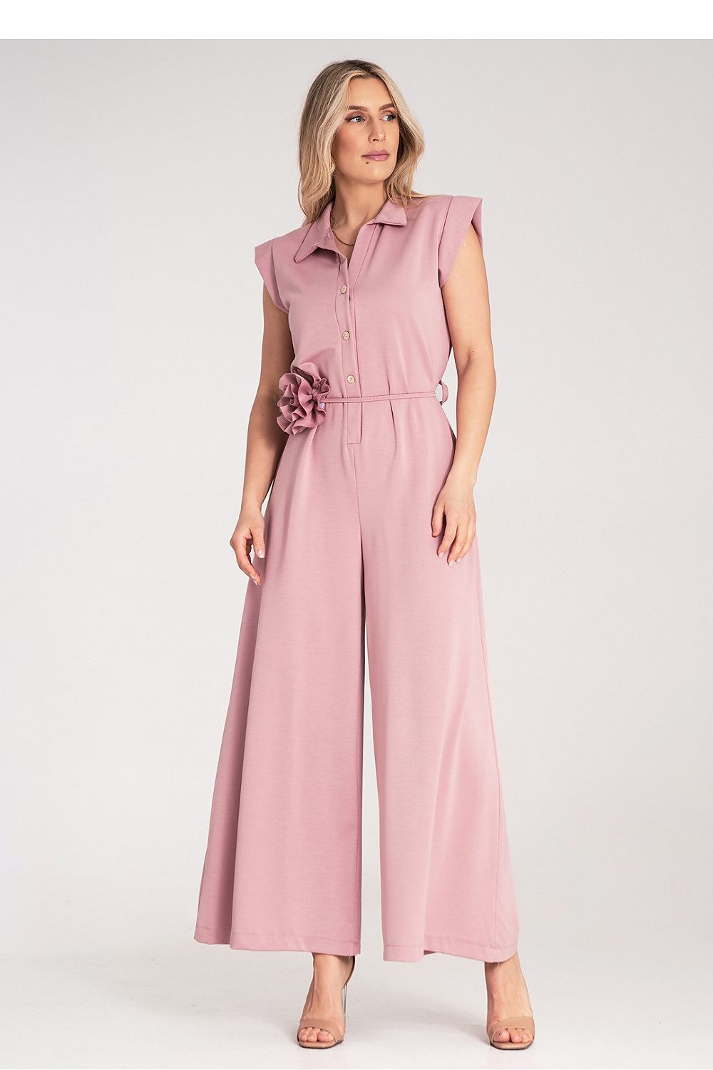 Drakt Figl til dame fra MS StyleHaven, laget av polyester; Viskose, farge beige, størrelse S/M, med sleeveless ermer, perfekt til dress