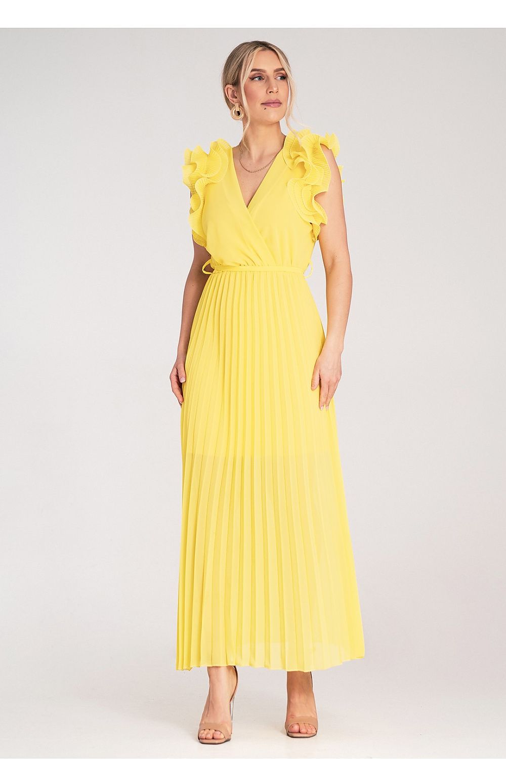 Cocktailkjole Figl til dame fra MS StyleHaven, laget av polyester, farge Grønn, størrelse S/M, med sleeveless ermer, perfekt til dress
