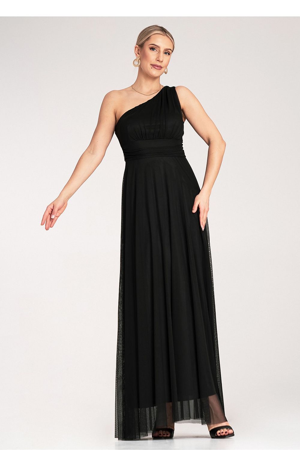 Aftenkjole Figl til dame fra MS StyleHaven, laget av polyester, farge Svart, størrelse S/M, med sleeveless ermer, perfekt til dress