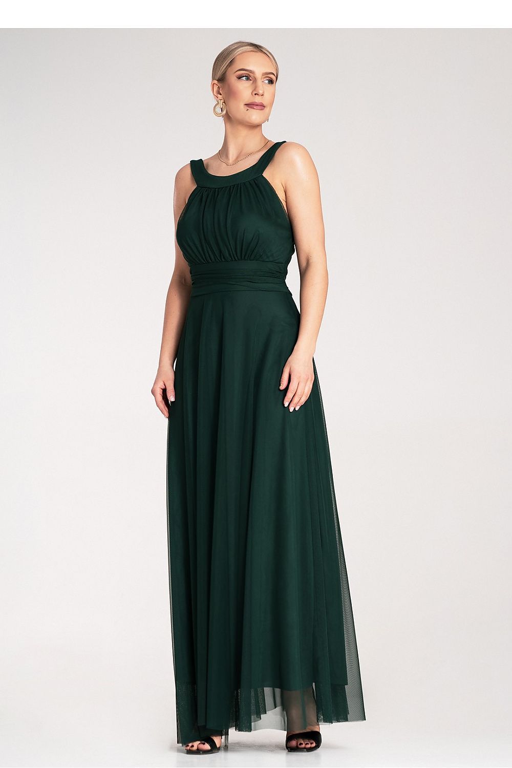 Aftenkjole Figl til dame fra MS StyleHaven, laget av polyester, farge Svart, størrelse S/M, med sleeveless ermer, perfekt til dress
