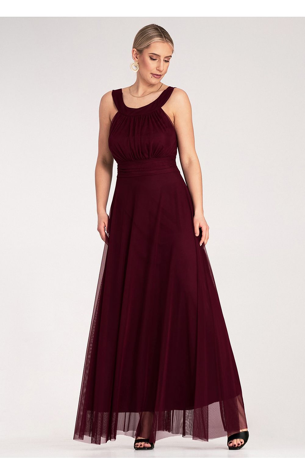 Aftenkjole Figl til dame fra MS StyleHaven, laget av polyester, farge Svart, størrelse S/M, med sleeveless ermer, perfekt til dress