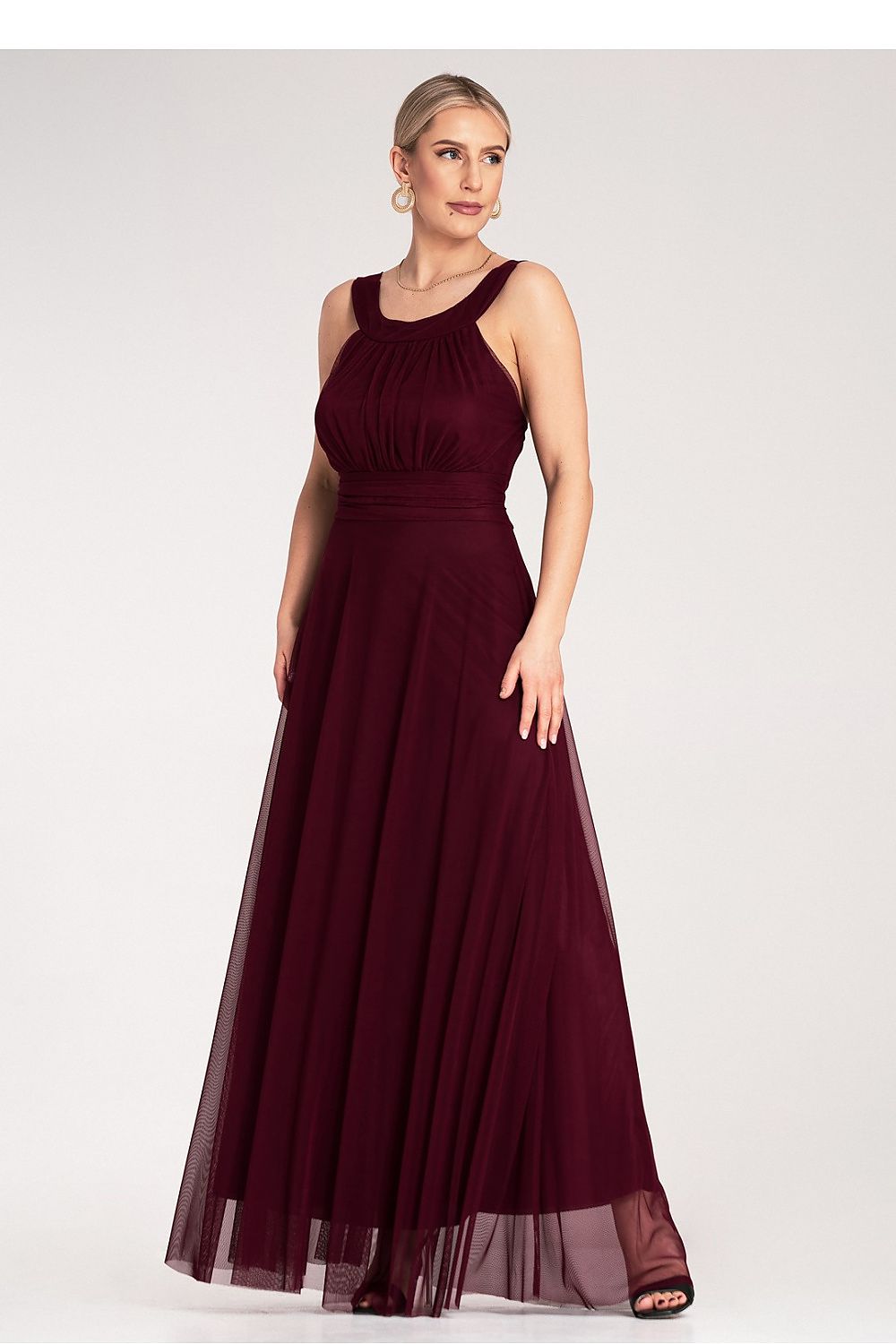 Aftenkjole Figl til dame fra MS StyleHaven, laget av polyester, farge Svart, størrelse S/M, med sleeveless ermer, perfekt til dress
