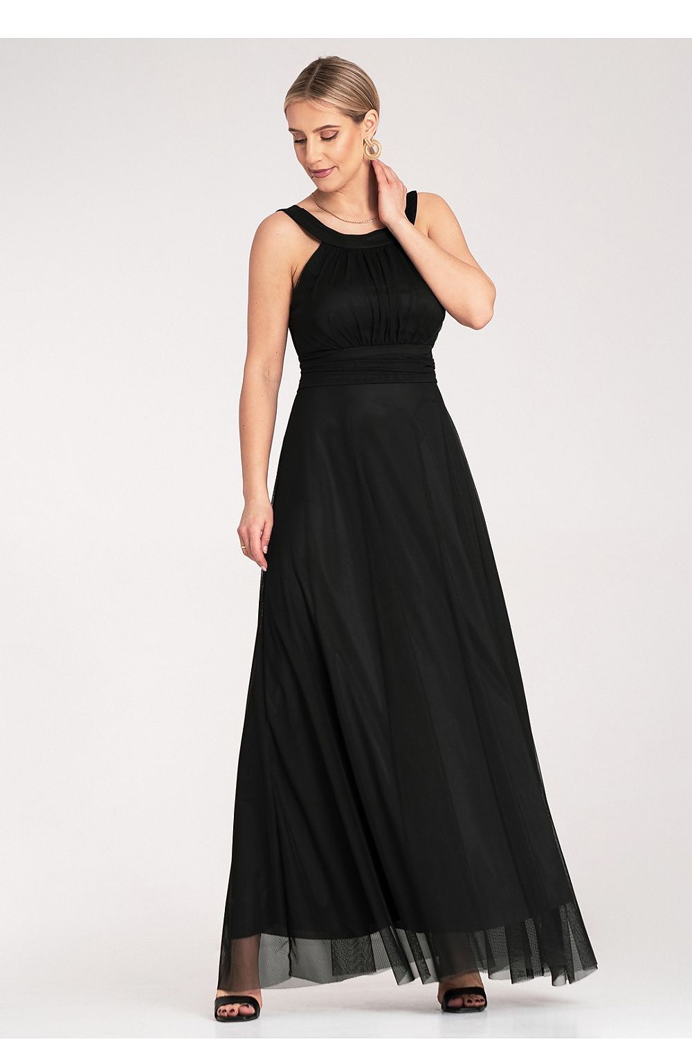 Aftenkjole Figl til dame fra MS StyleHaven, laget av polyester, farge Svart, størrelse S/M, med sleeveless ermer, perfekt til dress