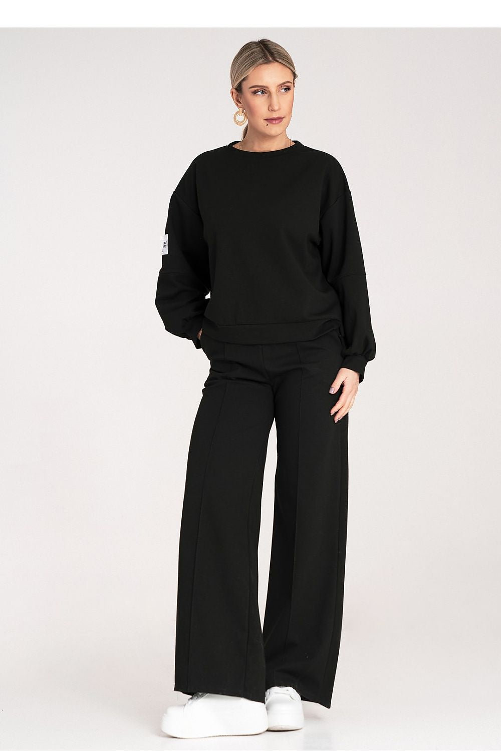 Sett Figl til dame fra MS StyleHaven, laget av polyester, farge Svart, størrelse S/M, med long ermer, perfekt til dress