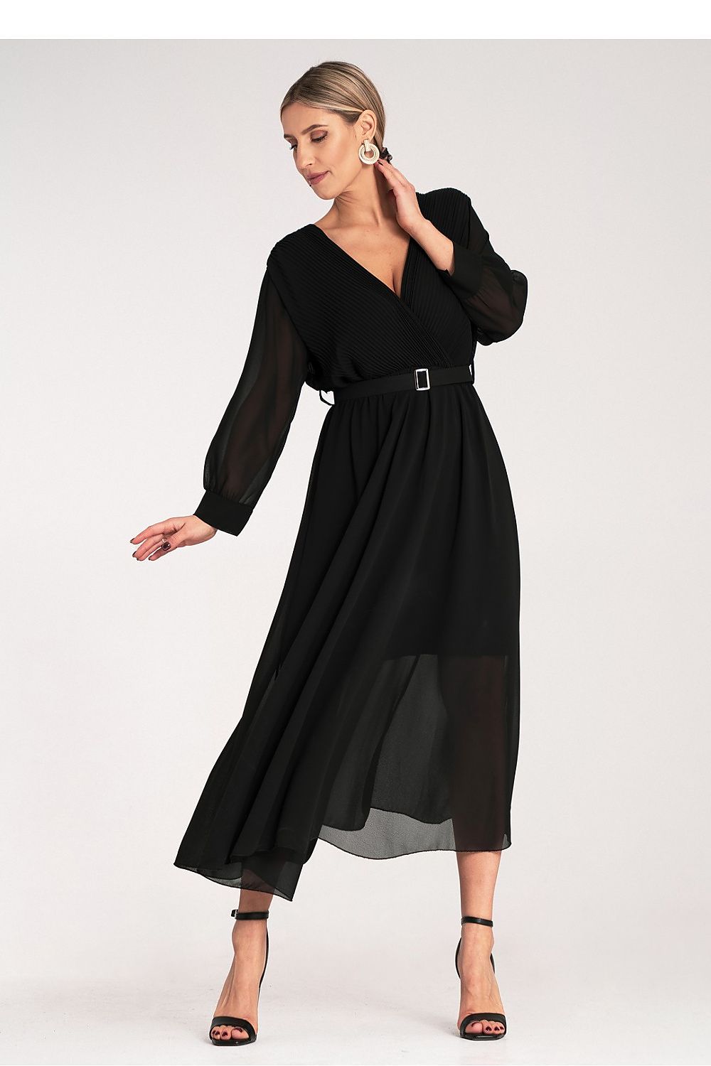 Cocktailkjole Figl til dame fra MS StyleHaven, laget av polyester, farge Rosa, størrelse S/M, med long ermer, perfekt til dress