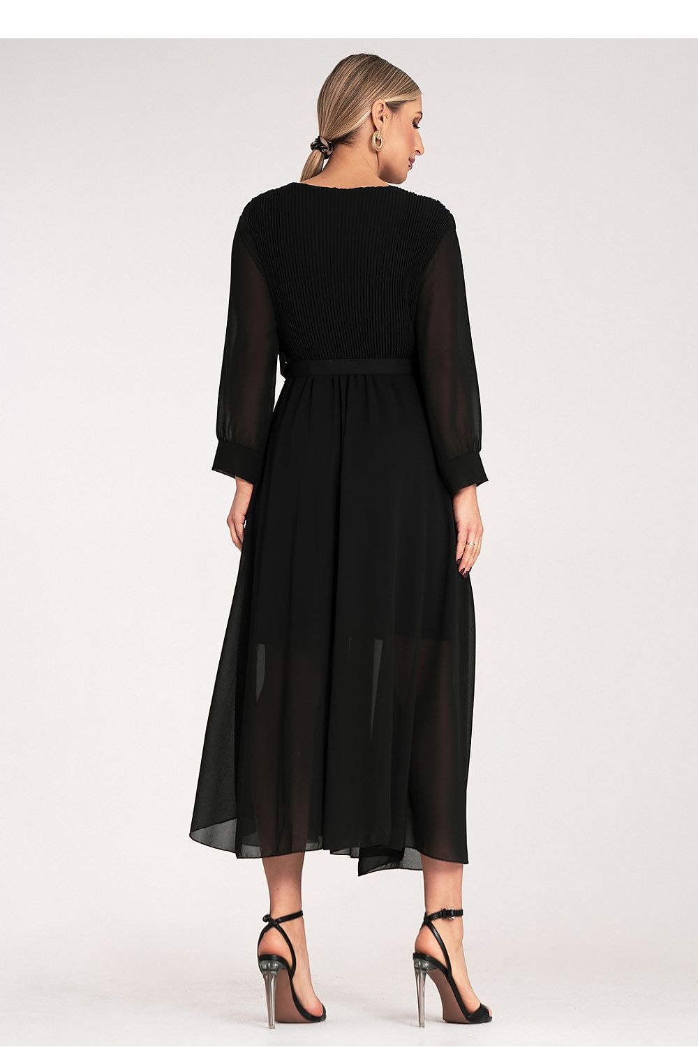 Cocktailkjole Figl til dame fra MS StyleHaven, laget av polyester, farge Rosa, størrelse S/M, med long ermer, perfekt til dress
