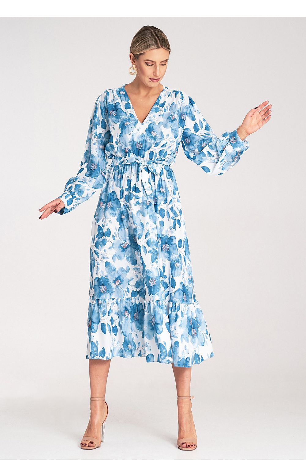 Dagkjole Figl til dame fra MS StyleHaven, laget av polyester, farge Blå, størrelse S/M, med long ermer, perfekt til dress