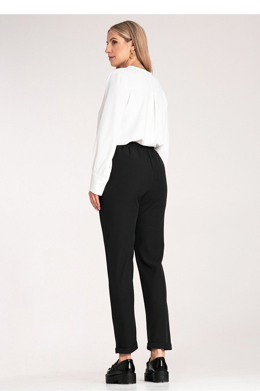 Damebukser Figl til dame fra MS StyleHaven, laget av polyester, farge beige, størrelse S/M, med 3-4; long ermer, perfekt til dress