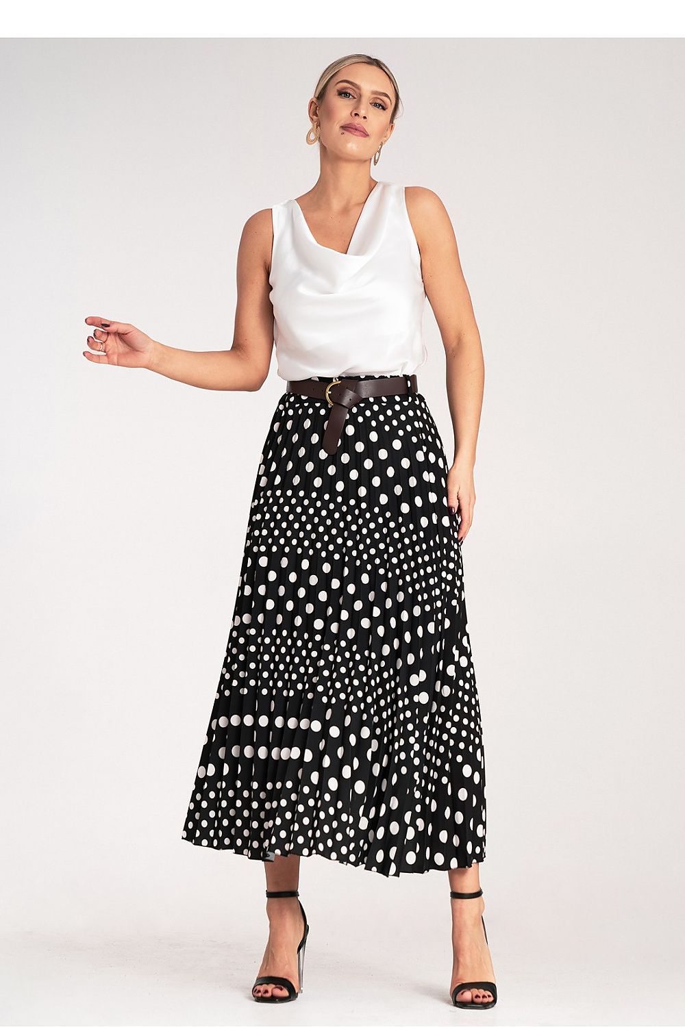 Skjørt Figl til dame fra MS StyleHaven, laget av polyester, farge Blå, størrelse S/M, med 3-4; long ermer, perfekt til dress